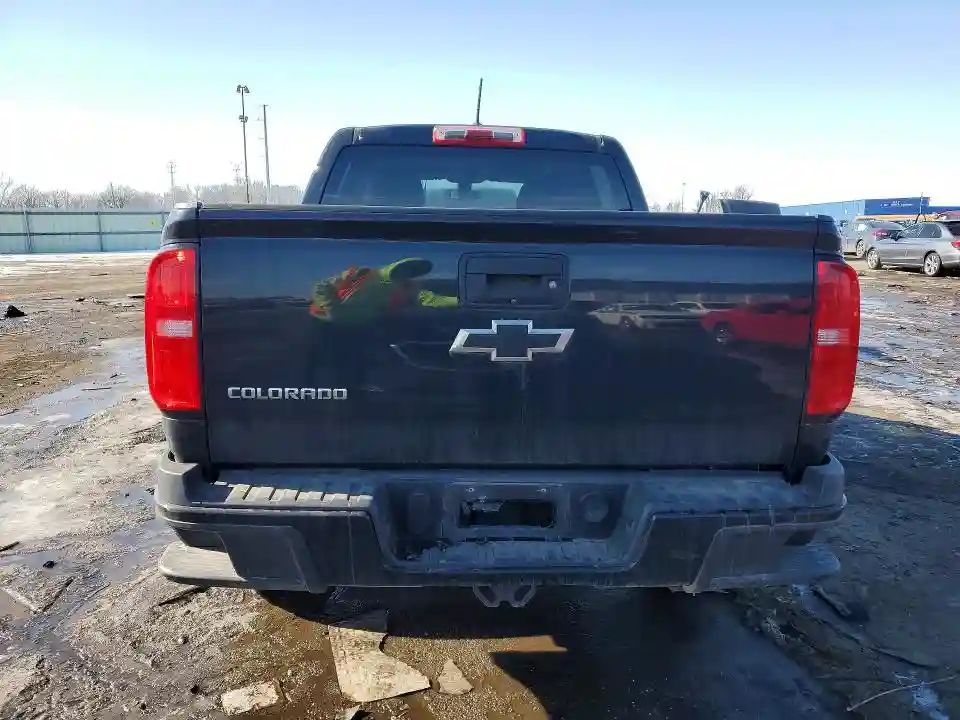 1GCGSBEA9K1302986 2019 CHEVROLET COLORADO-5