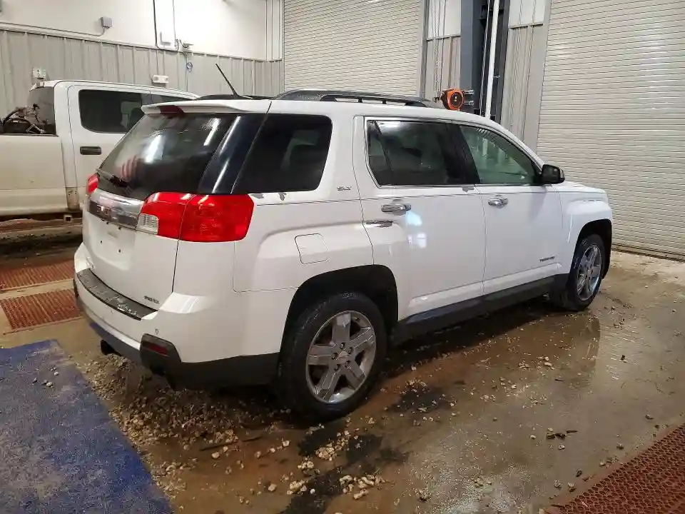 2GKFLXE31D6190776 2013 GMC TERRAIN-2