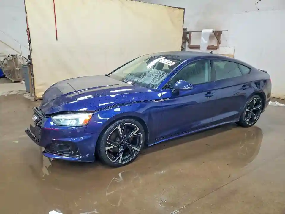 WAUCBCF53NA011617 2022 AUDI A5-0