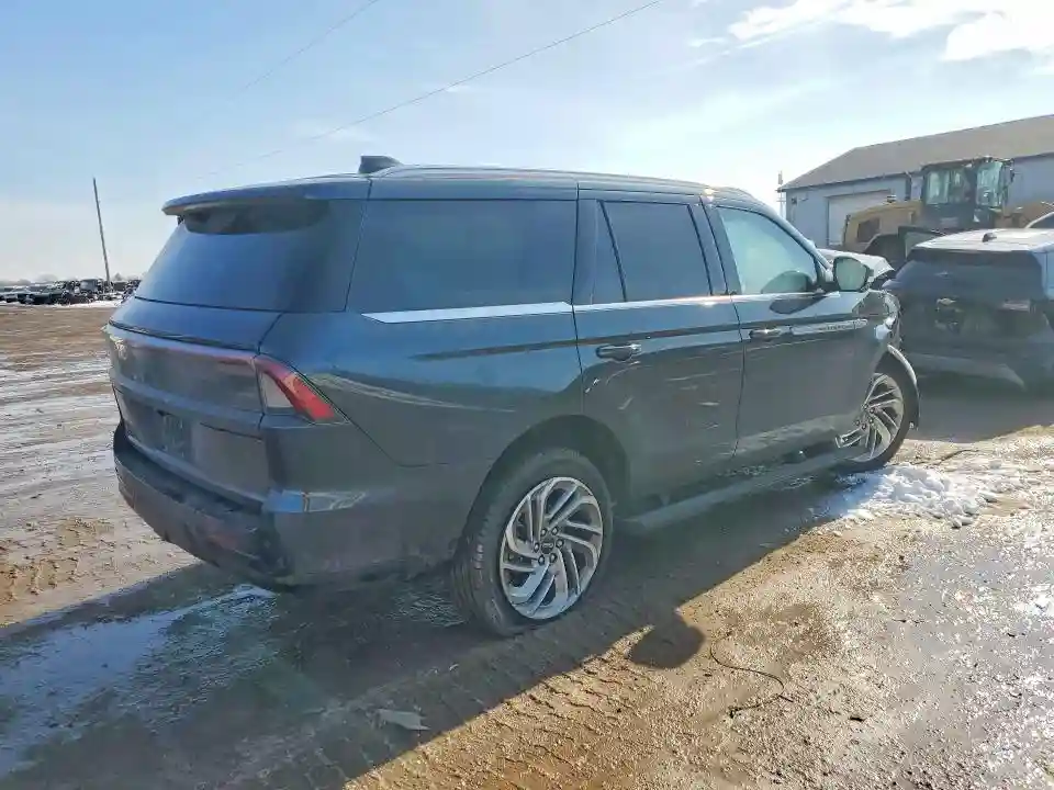5LMJJ2LG8SEL11602 2025 LINCOLN NAVIGATOR-2