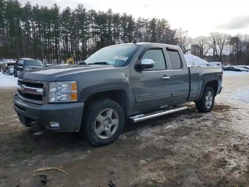1GCRKTE3XBZ142408 2011 CHEVROLET ALL MODELS-0