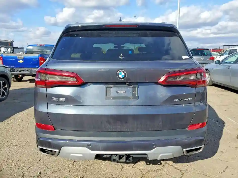 5UXJU2C59KLN65553 2019 BMW X5-5