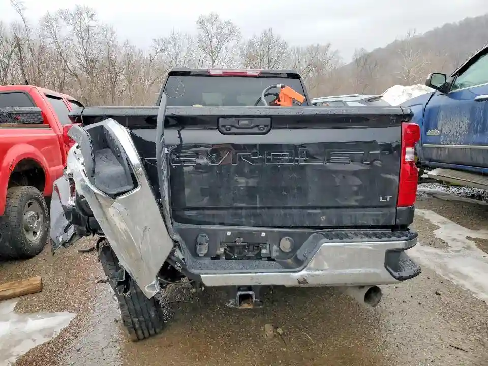 2GC1KNEY3S1232061 2025 CHEVROLET ALL MODELS-5