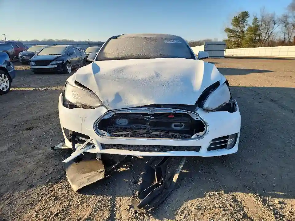 5YJSA1CP9DFP03351 2013 TESLA MODEL S-4