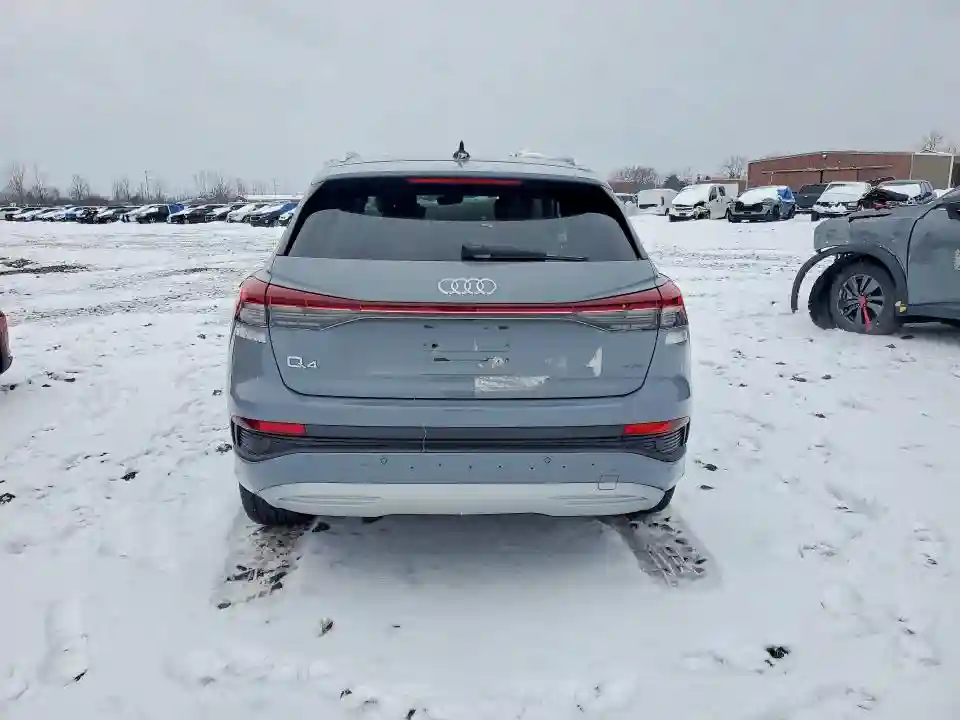 WA1J2BFZ5NP047937 2022 AUDI Q4 E-TRON-5