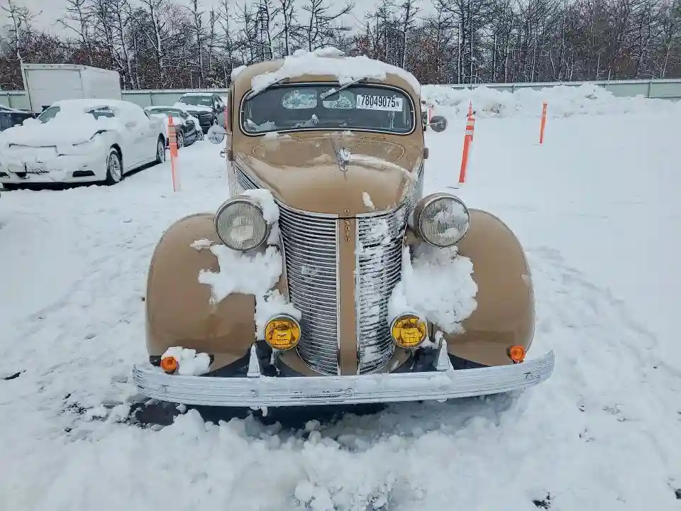 5561925 1937 DESOTO HAWKEYE-4