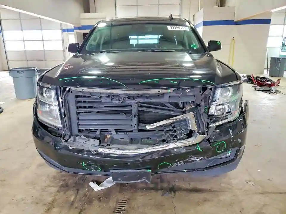 1GNSKHKC8JR151052 2018 CHEVROLET SUBURBAN-4