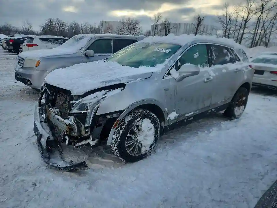 1GYKNDRS9JZ185582 2018 CADILLAC XT5-0