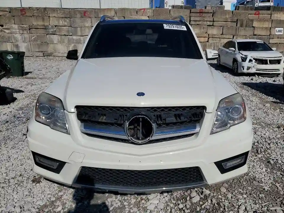 WDCGG8HB5BF610422 2011 MERCEDES-BENZ GLK-CLASS-4