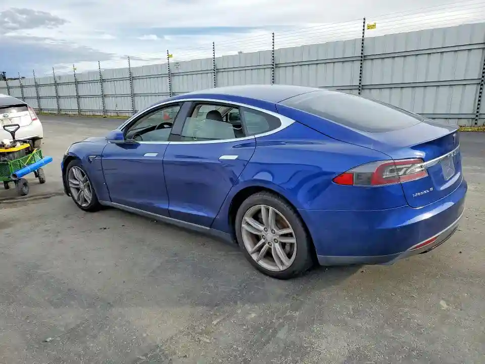 5YJSA1E20FF103984 2015 TESLA MODEL S-1