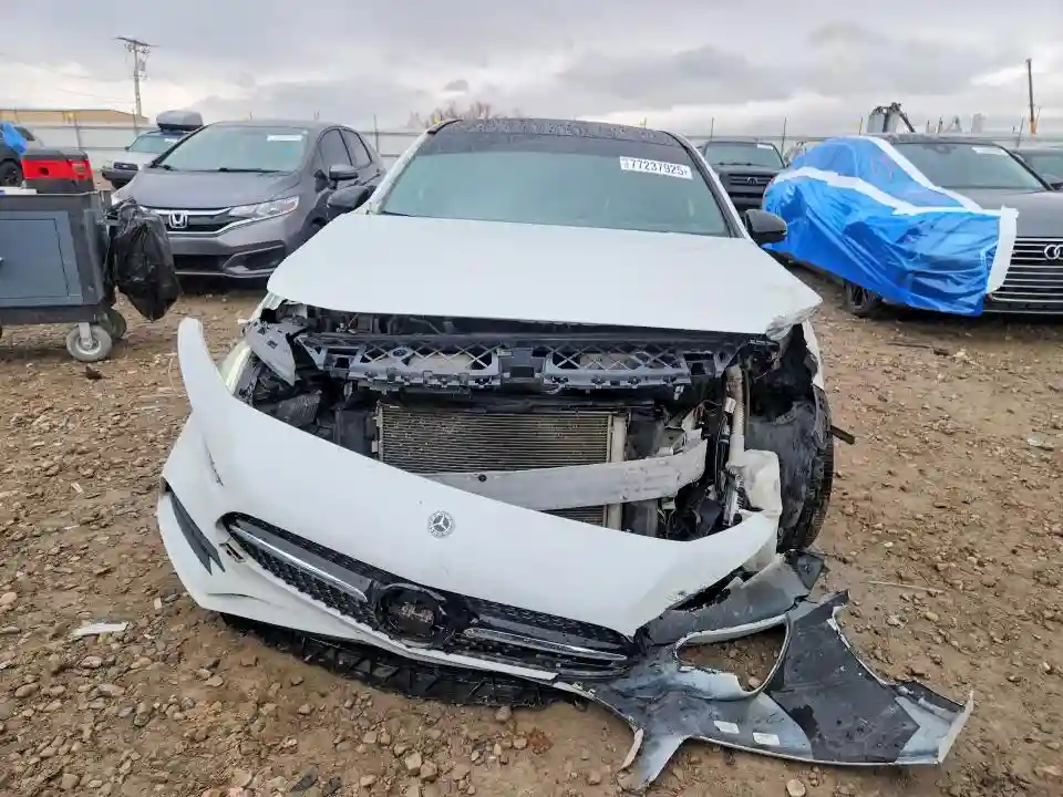 WDD3G4EB5KW022303 2019 MERCEDES-BENZ A-4