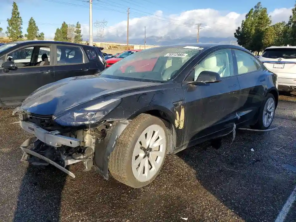 5YJ3E1EA2MF878560 2021 TESLA MODEL 3-0