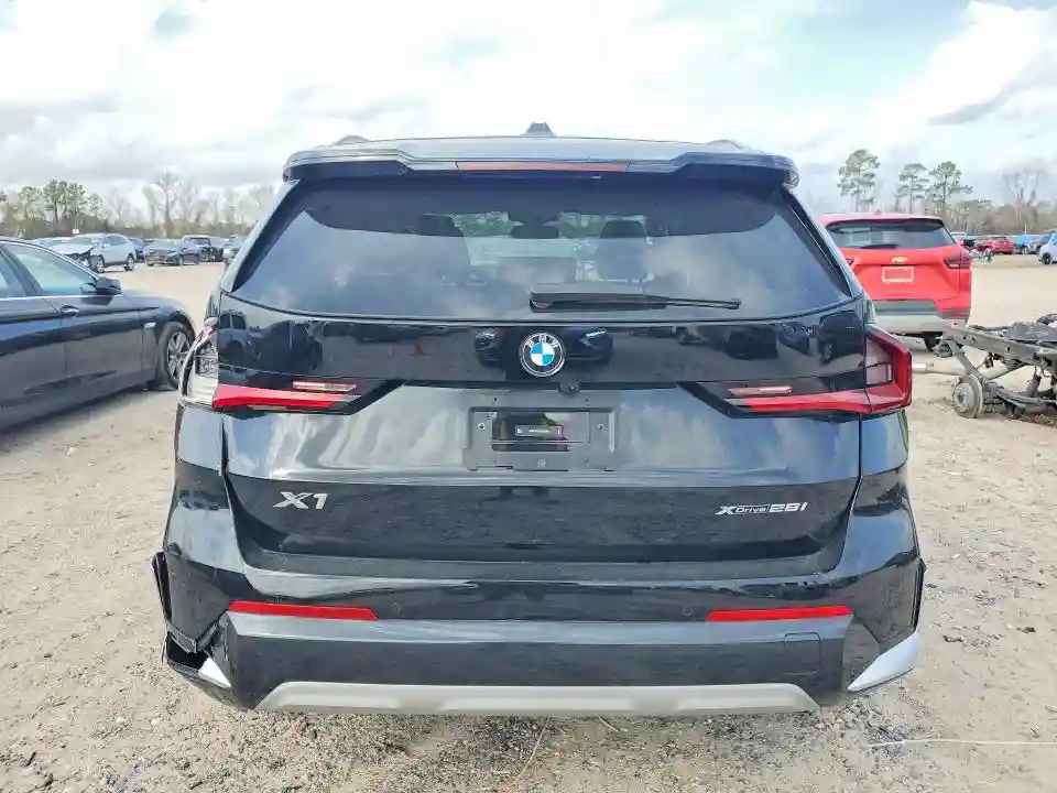 WBX73EF02S5080520 2025 BMW X1-5