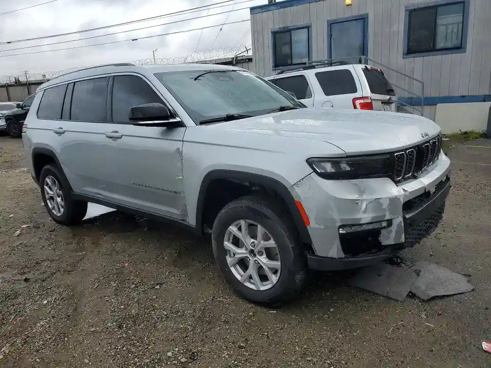 1C4RJKBG9M8121305 2021 JEEP GRAND CHEROKEE-3