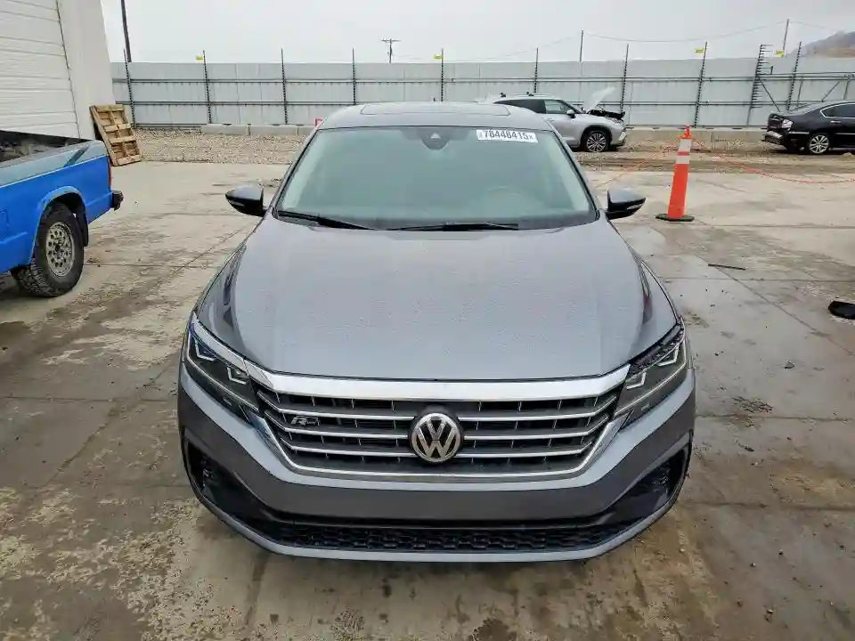 1VWMA7A37LC002487 2020 VOLKSWAGEN PASSAT-4