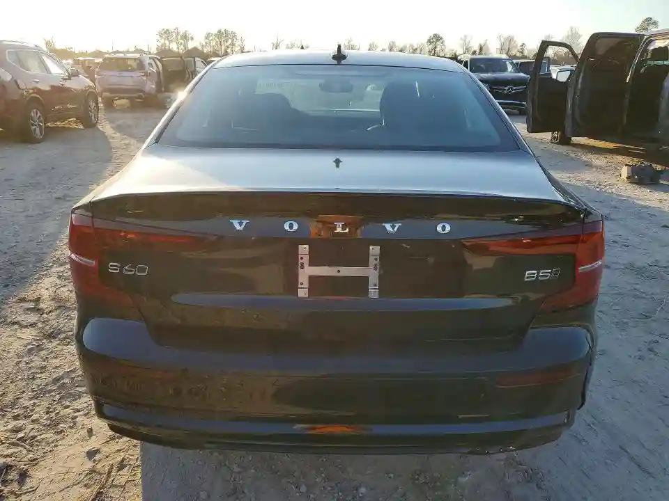 7JRL12TK4RG322231 2024 VOLVO S60 CORE-5