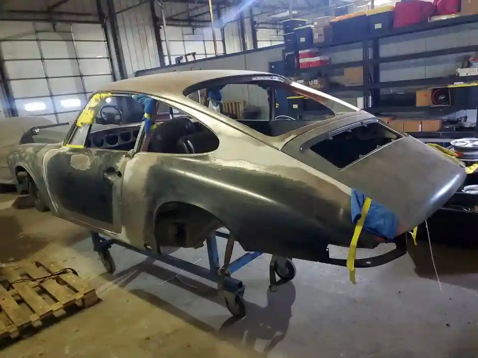 119301300 1969 PORSCHE 911-1