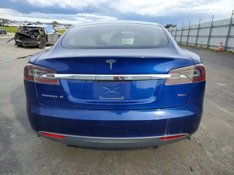 5YJSA1E20FF103984 2015 TESLA MODEL S-5