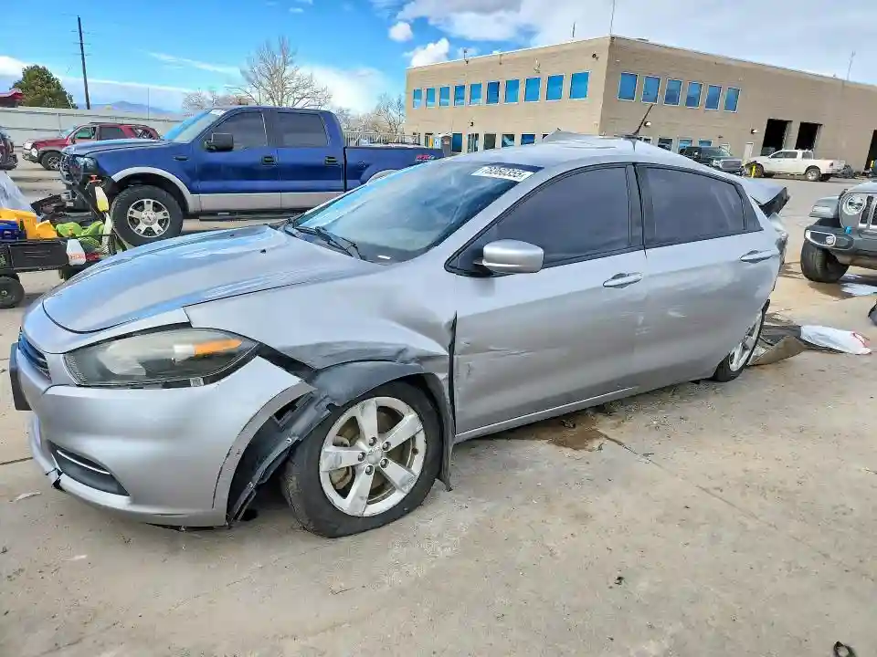 1C3CDFBB1FD172725 2015 DODGE DART-0