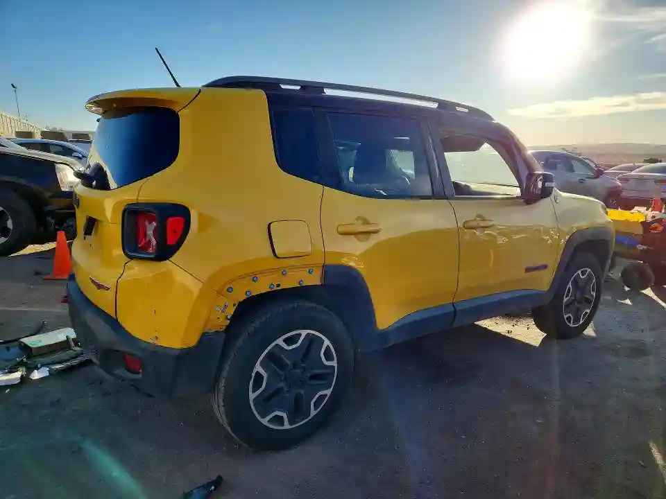 ZACCJBCT4FPC16125 2015 JEEP RENEGADE-2