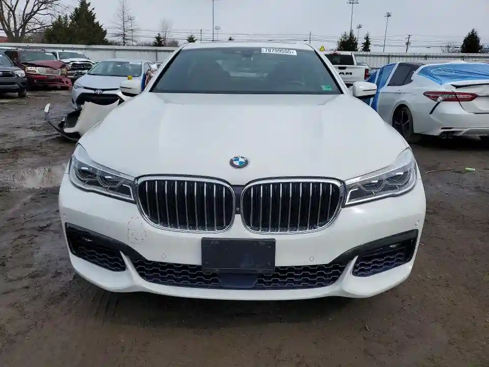 WBA7F2C52HG422139 2017 BMW 750-4