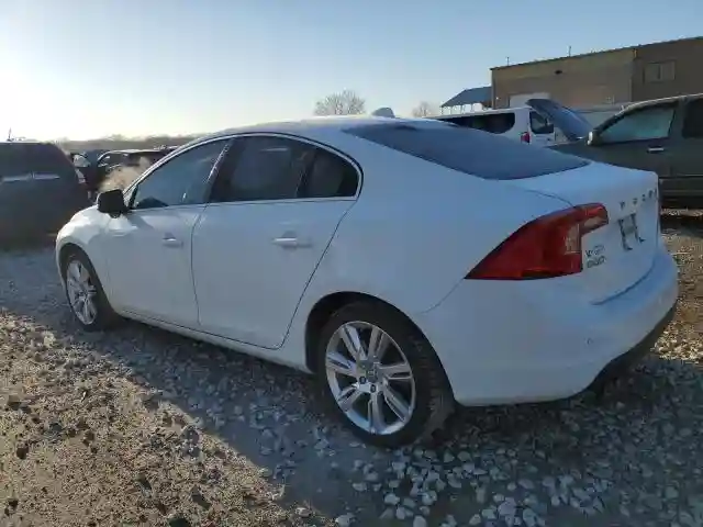 YV1902FH6D2175423 2013 VOLVO S60-1