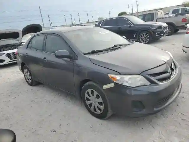JTDBU4EE7BJ108430 2011 TOYOTA COROLLA-3