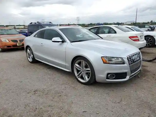 WAUVVAFR3AA003003 2010 AUDI S5/RS5-3