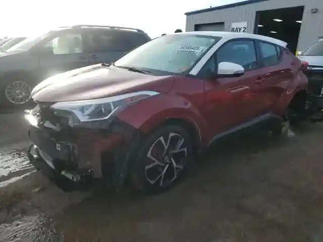 NMTKHMBX6JR016946 2018 TOYOTA C-HR-0