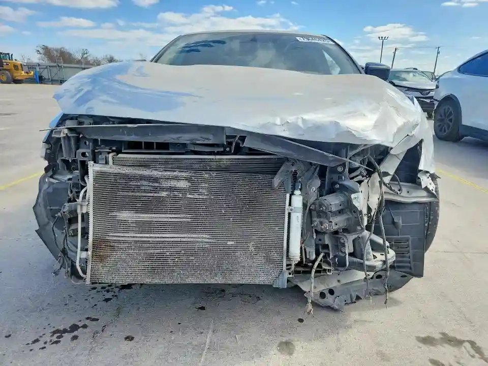 1N4AA6AP3JC392851 2018 NISSAN MAXIMA-4