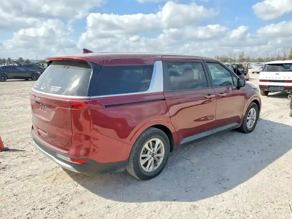 KNDNB4H3XP6249385 2023 KIA CARNIVAL L-2