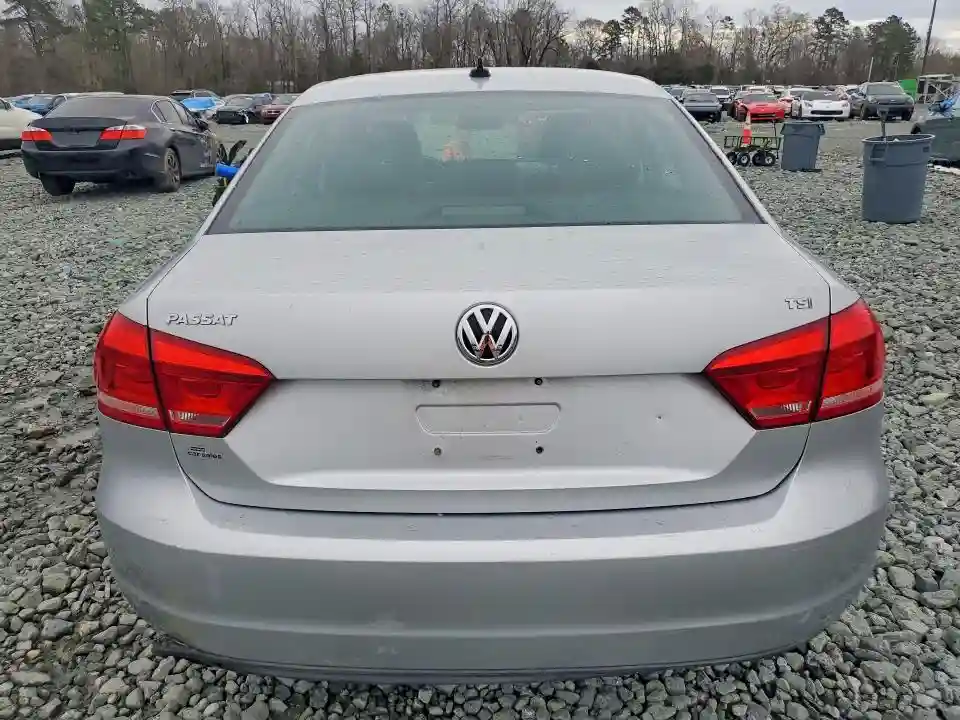1VWAT7A32EC070700 2014 VOLKSWAGEN PASSAT-5