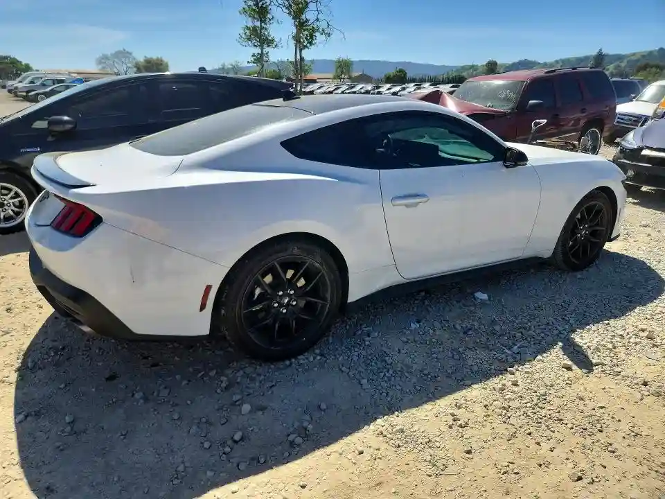 1FA6P8TH9S5104715 2025 FORD MUSTANG-2