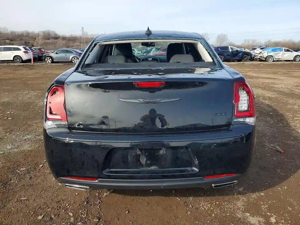 2C3CCAAG8LH178992 2020 CHRYSLER 300-5