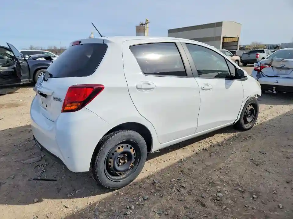 VNKKTUD30FA041850 2015 TOYOTA YARIS-2