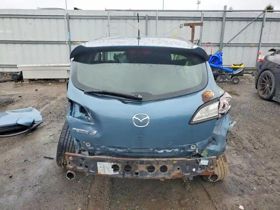 JM1BL1K69B1463971 2011 MAZDA MAZDA3-5