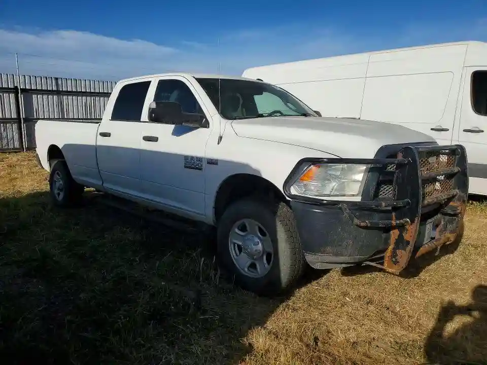 3C6UR5HJ7JG317151 2018 RAM 2500-3