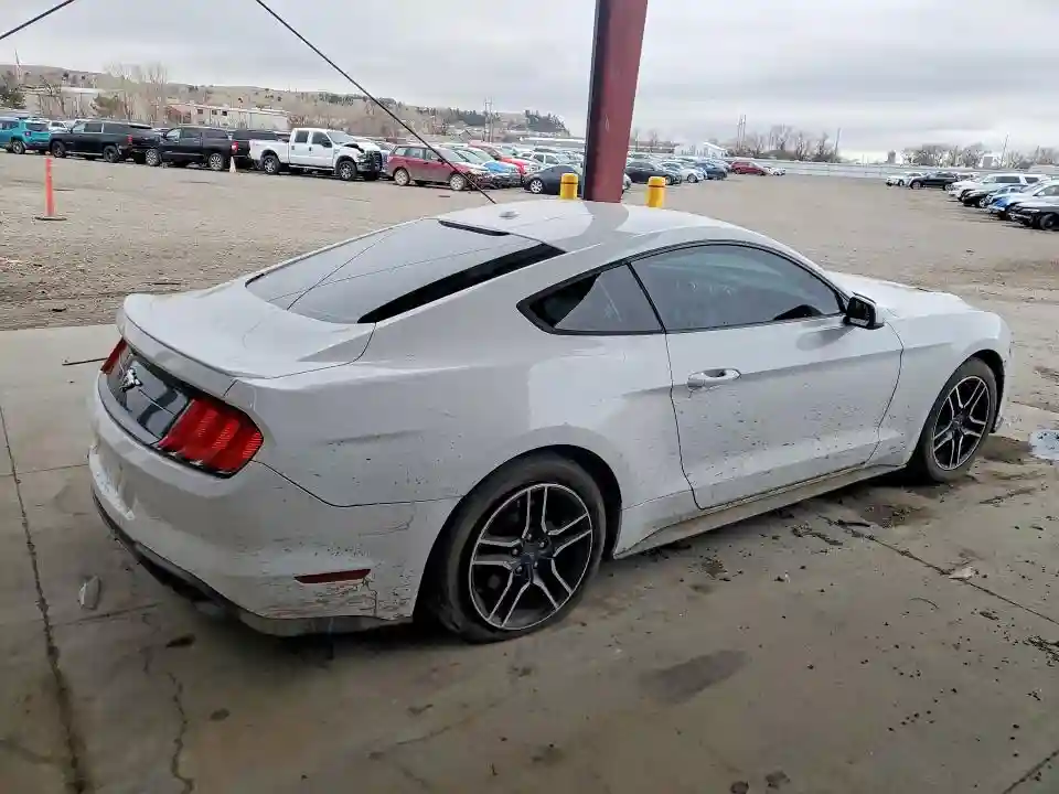 1FA6P8TH9J5156151 2018 FORD MUSTANG-2