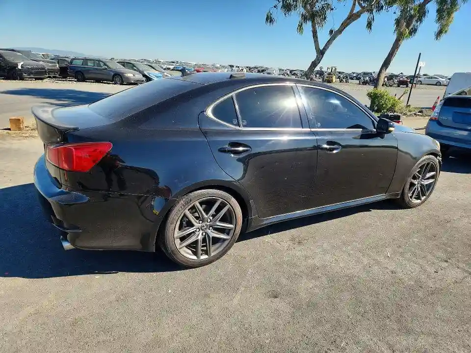 JTHCF5C27C5059185 2012 LEXUS IS-2