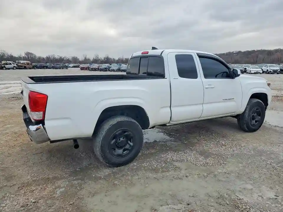 5TFRX5GN7HX074195 2017 TOYOTA TACOMA-2