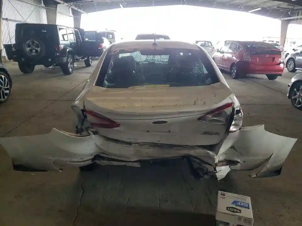 3FADP4AJ9GM162797 2016 FORD FIESTA-5