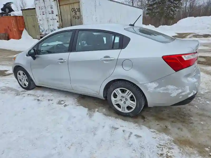 KNADM4A39F6471105 2015 KIA RIO-1