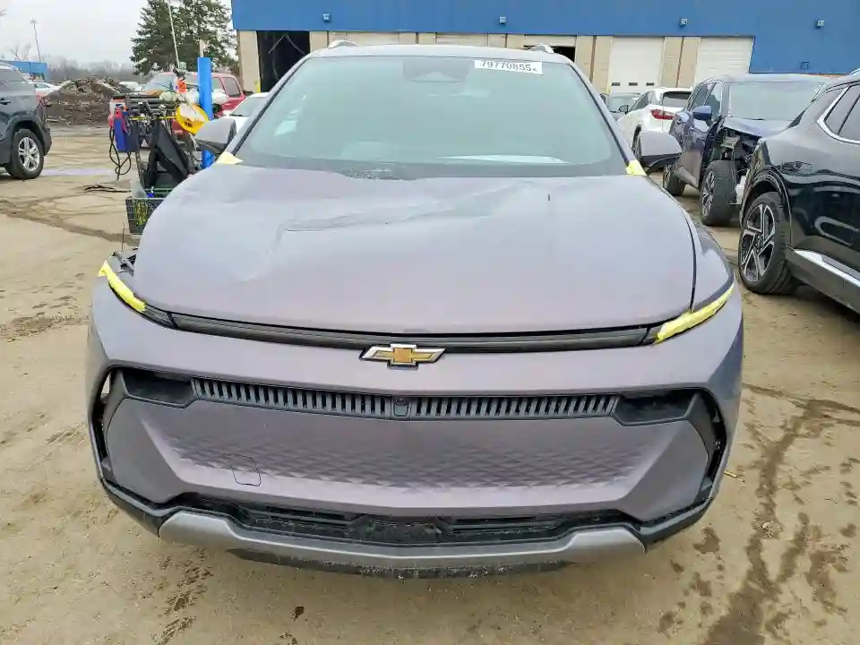 3GN7DNRR9SS265228 2025 CHEVROLET EQUINOX-4