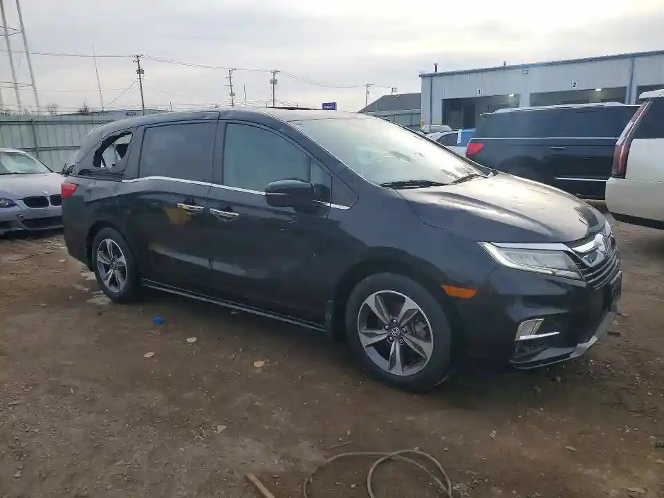 5FNRL6H82JB043656 2018 HONDA ODYSSEY-3