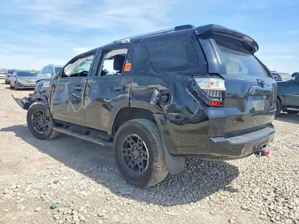 JTEEU5JR0M5238259 2021 TOYOTA 4RUNNER-1