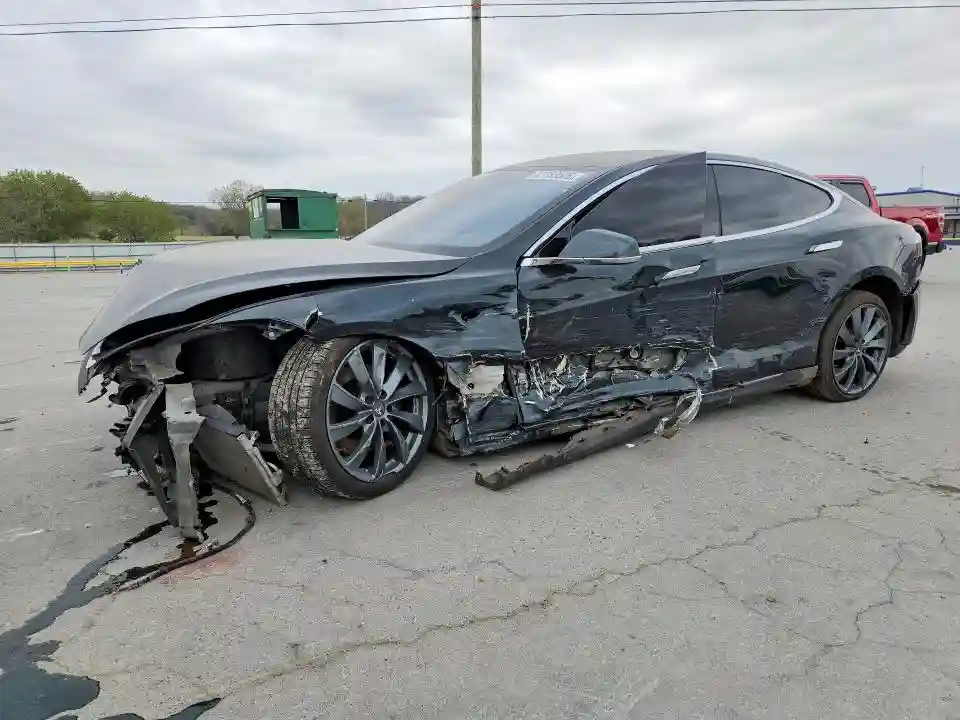 5YJSA1DP9DFP07639 2013 TESLA MODEL S-0