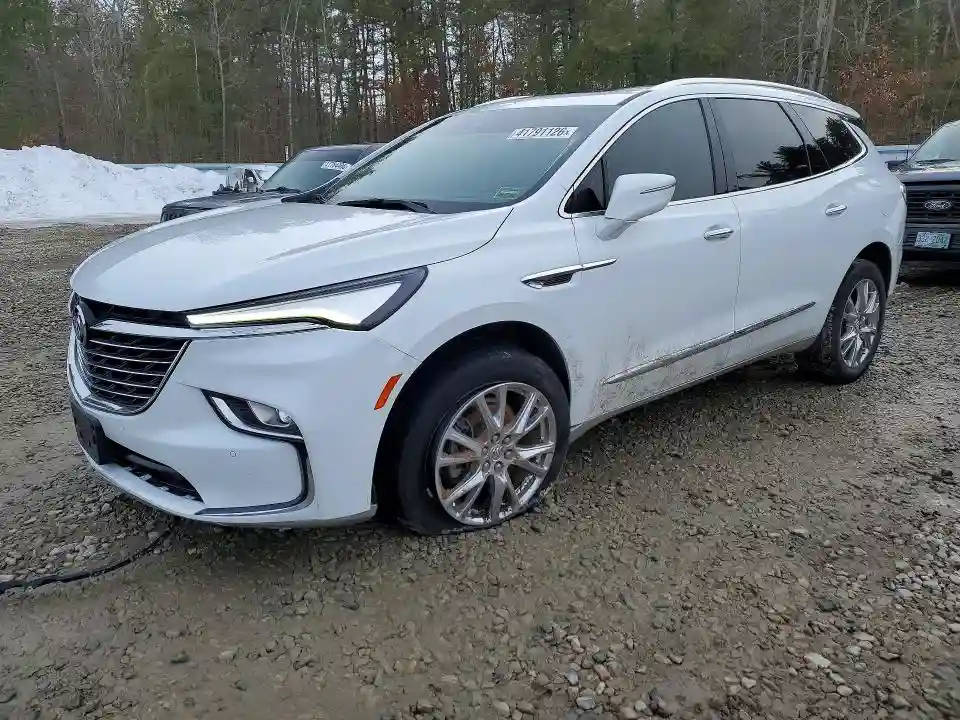 5GAEVBKW8PJ143918 2023 BUICK ENCLAVE-0