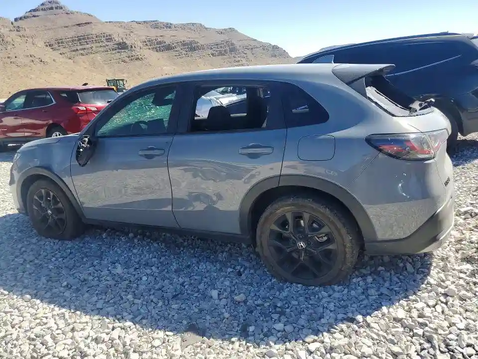 3CZRZ1H55PM700231 2023 HONDA HR-V-1