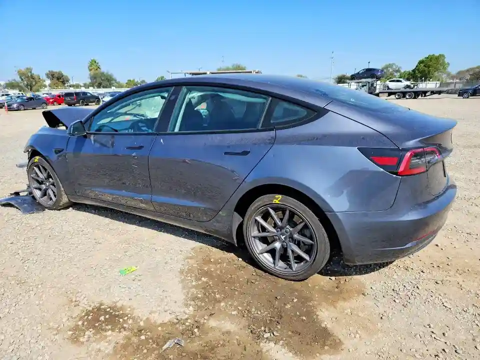 5YJ3E1EA4PF511289 2023 TESLA MODEL 3-1