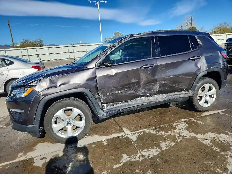 3C4NJDBB4KT689829 2019 JEEP COMPASS-0